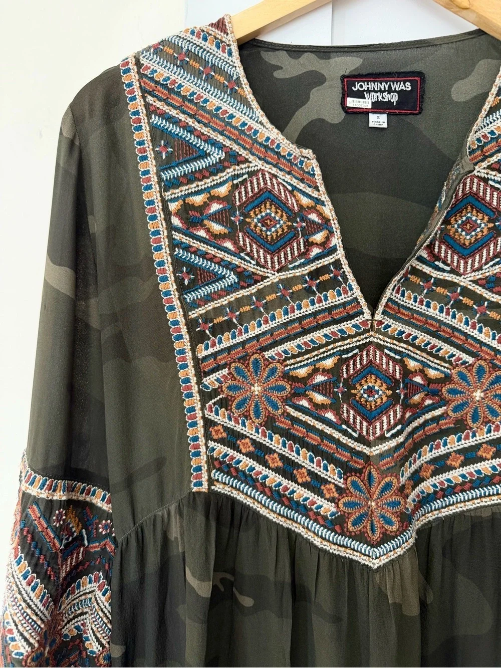 Johnny Was Workshop Camo Embroidered Peasant Boho Tunic Dress Small - Picture 2 of 10
